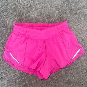 Lululemon hotty hot shorts sonic pink